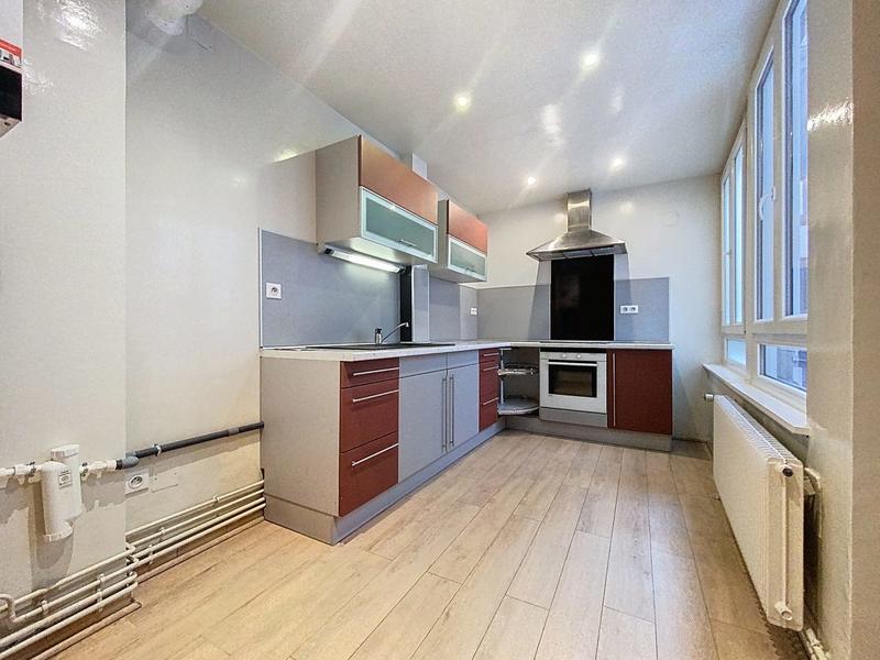 Appartement - 83 m² - 3 pièces