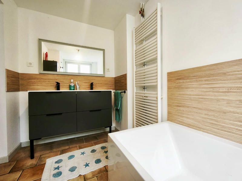 Maison ancienne - 180 m² - 8 pièces