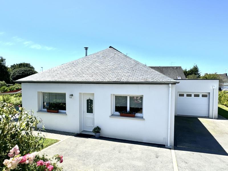 Maison - 93 m² - 5 pièces