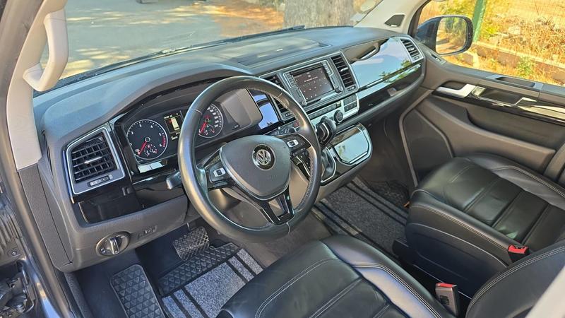 Volkswagen Multivan 2.0 Tdi 204 Dsg7 Carat Edition