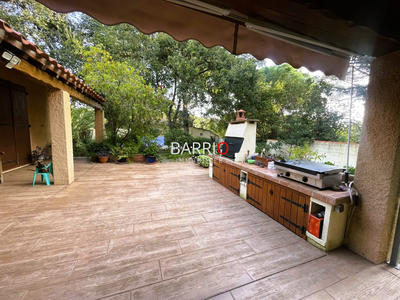 Villa - 140 m² - 5 pièces