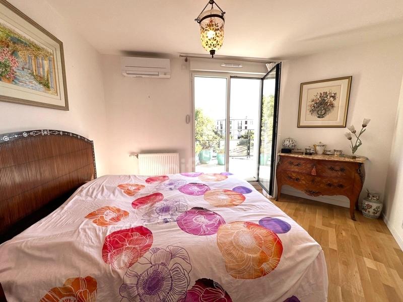 Appartement - 96 m² - 4 pièces