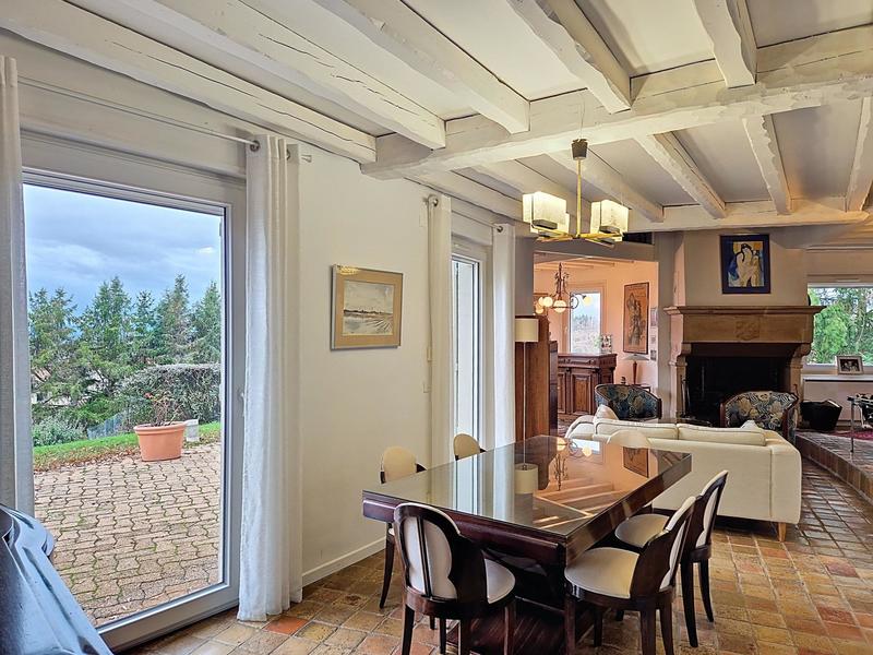 Maison - 152 m² - 6 pièces