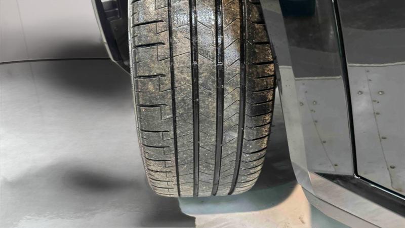 Bmw Xm G09 748 ch Bva8 Label Red