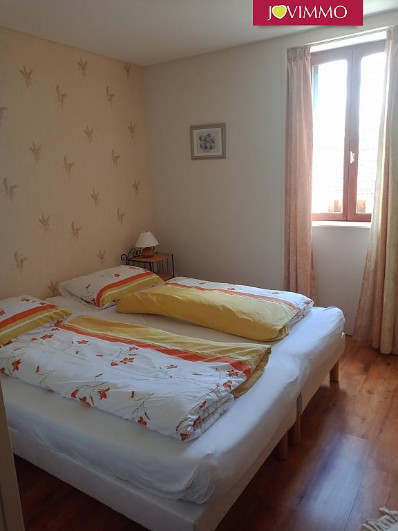 Maison - 393 m² - 10 pièces