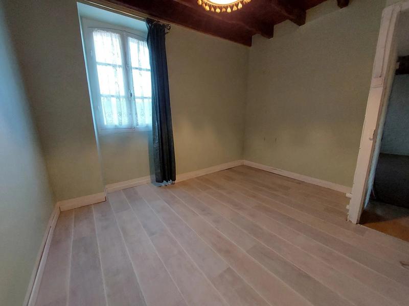 Maison - 73 m² - 5 pièces