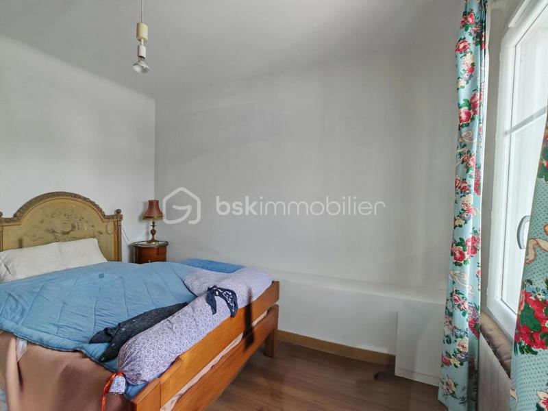 Maison traditionnelle - 81 m² - 5 pièces