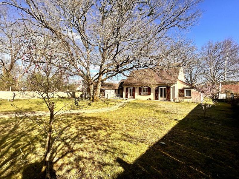 Maison traditionnelle - 135 m² - 6 pièces