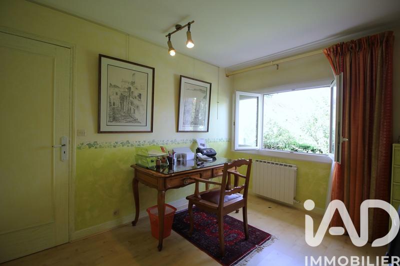 Maison - 192 m² - 6 pièces