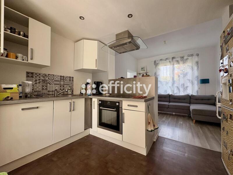 Maison - 114 m² - 6 pièces