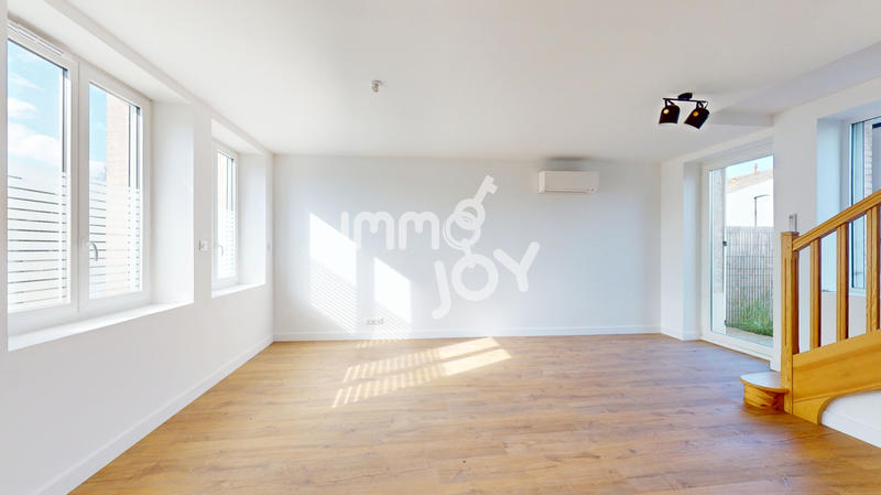 Maison - 77 m² - 4 pièces