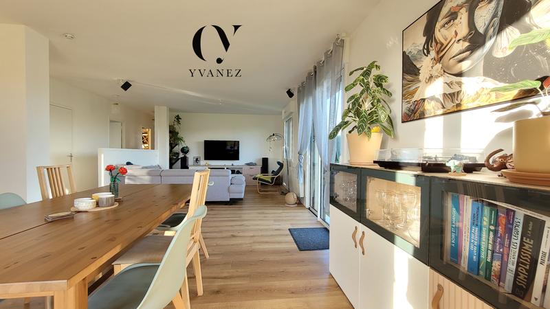 Maison - 140 m² - 7 pièces