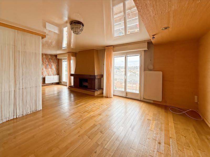 Appartement - 106 m² - 5 pièces