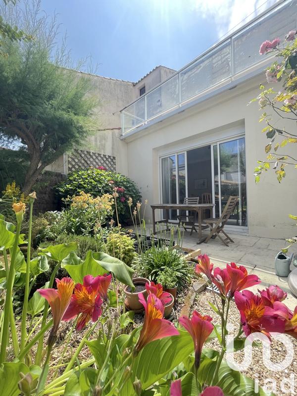 Maison de ville - 192 m² - 7 pièces