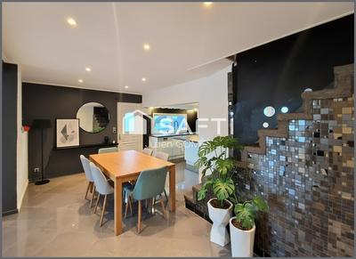 Maison - 80 m² - 4 pièces