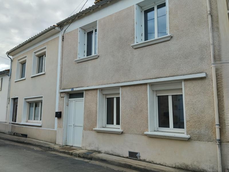 Maison ancienne - 130 m² - 7 pièces