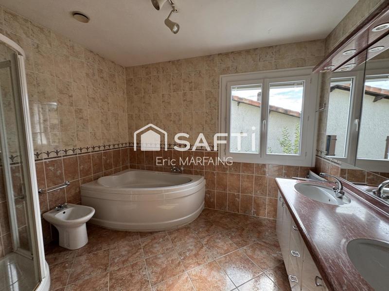 Maison de ville - 140 m² - 6 pièces