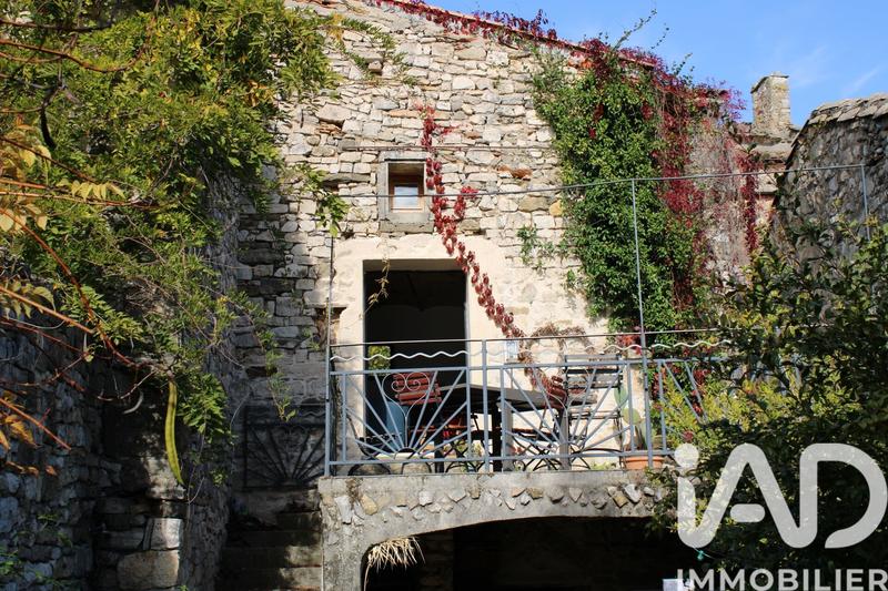 Maison de village - 187 m² - 6 pièces