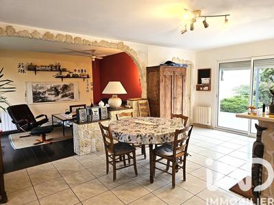 Maison - 84 m² - 4 pièces