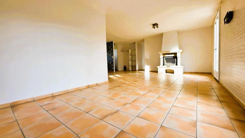 Maison - 94 m² - 4 pièces