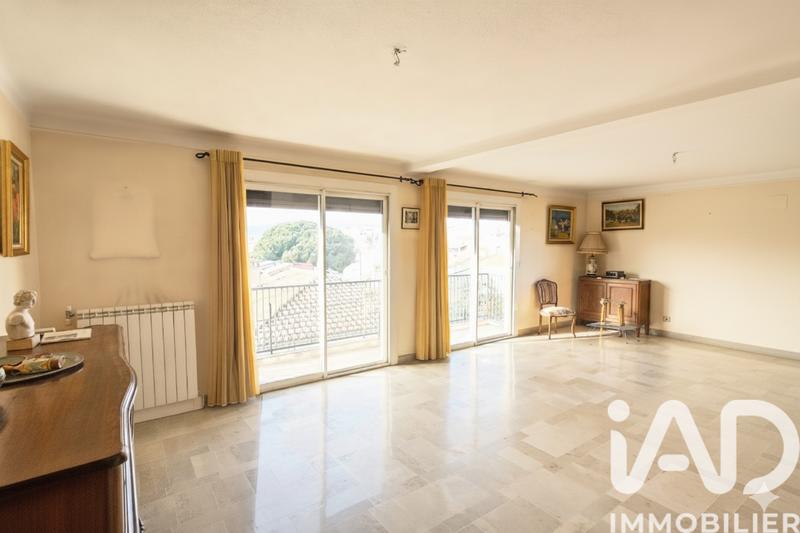 Appartement - 117 m² - 5 pièces