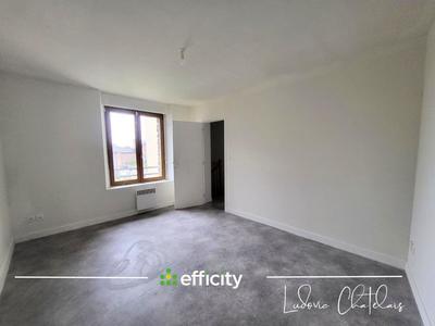 Maison de ville - 102 m² - 5 pièces