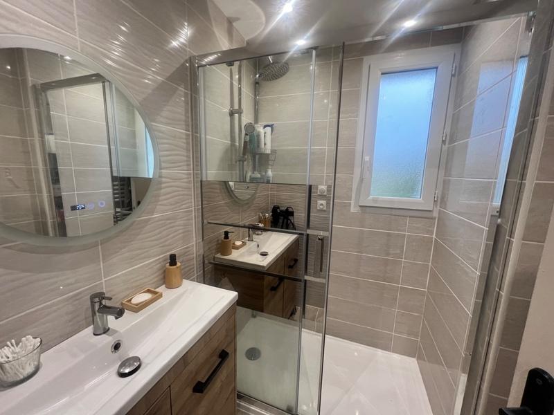 Maison - 99 m² - 5 pièces