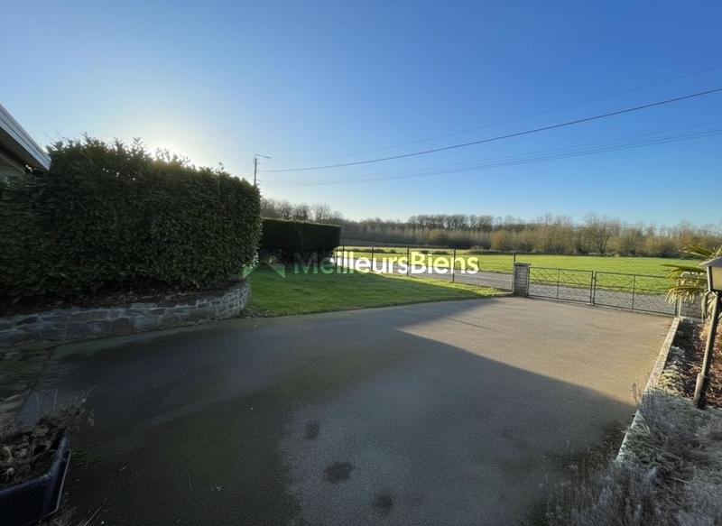 Maison - 135 m² - 6 pièces