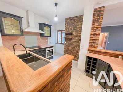 Maison - 101 m² - 4 pièces