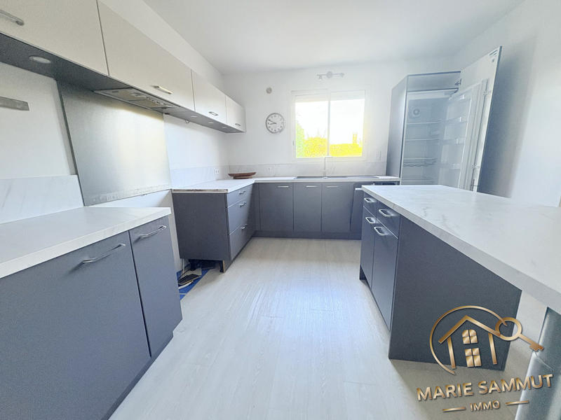 Maison traditionnelle - 163 m² - 5 pièces