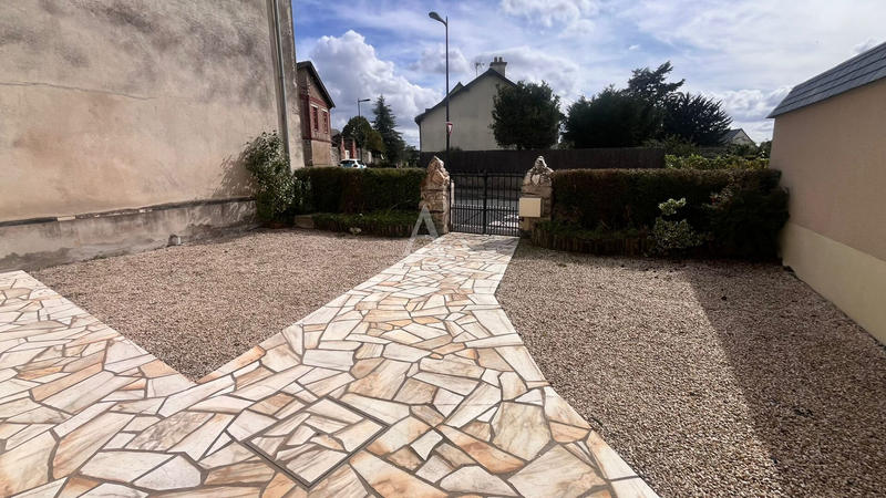 Maison - 76 m² - 5 pièces