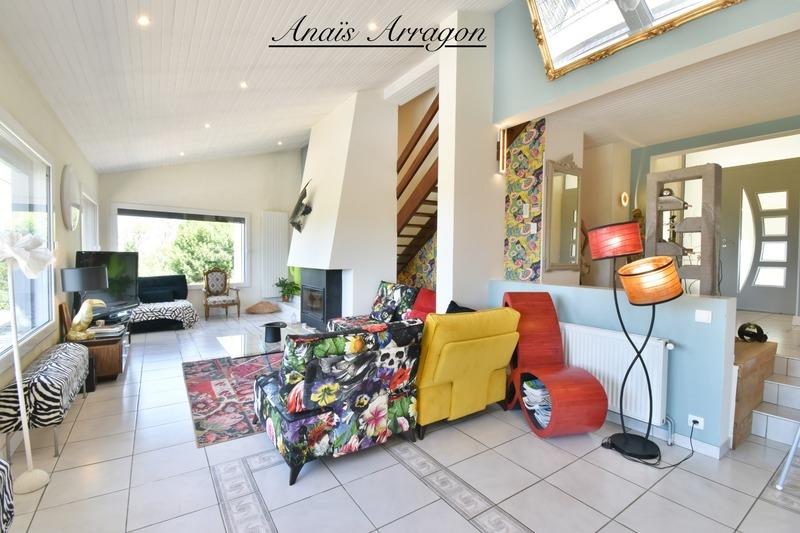 Maison d'architecte - 191 m² - 5 pièces