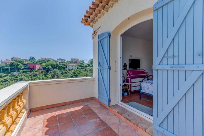 Villa - 137 m² - 5 pièces