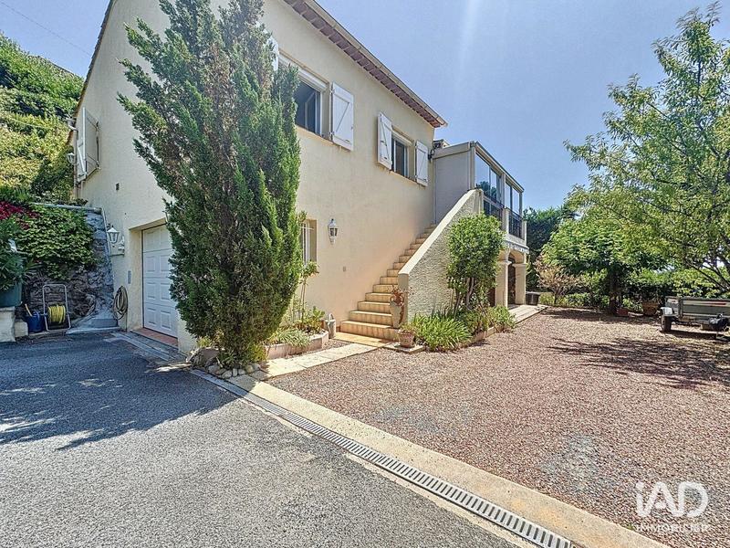 Maison - 127 m² - 7 pièces