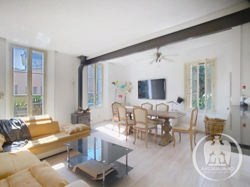 Immeuble - 396 m² - 17 pièces