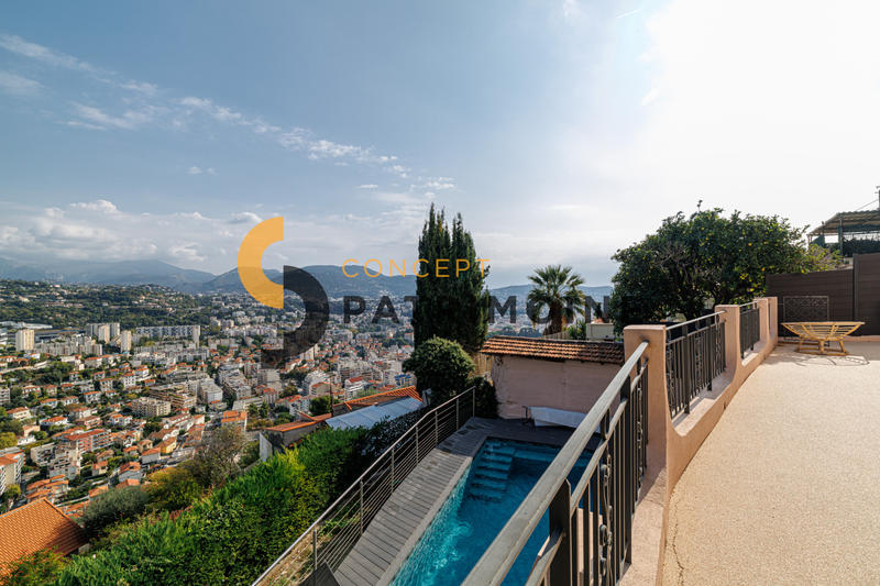 Maison - 81 m² - 4 pièces