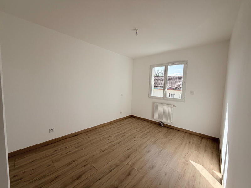 Maison - 99 m² - 4 pièces