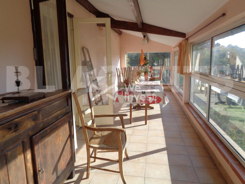 Maison - 97 m² - 5 pièces