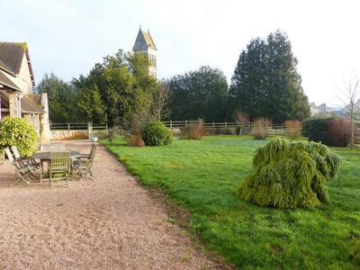 Maison - 486 m² - 15 pièces