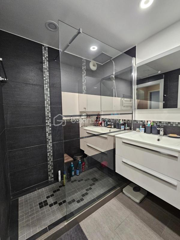 Appartement - 71 m² - 4 pièces