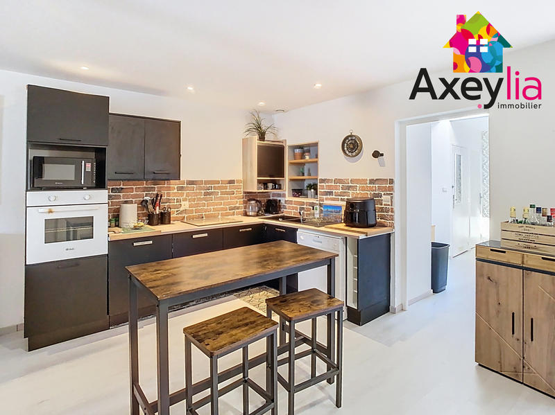 Maison - 90 m² - 4 pièces