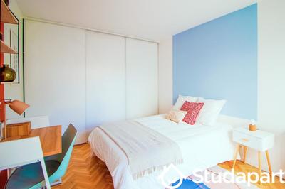 Chambre - 11 m² - 1 pièce