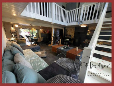 Maison ancienne - 235 m² - 9 pièces