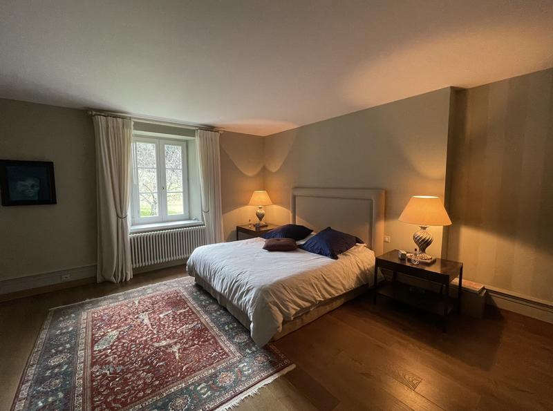 Maison - 580 m² - 10 pièces