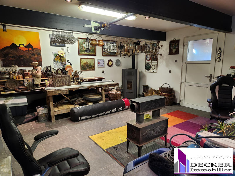 Maison - 207 m² - 8 pièces