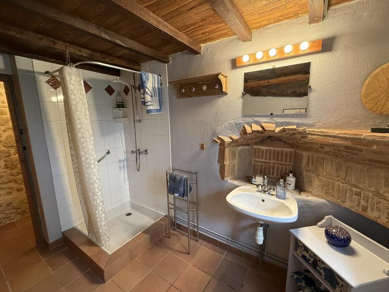 Maison - 205 m² - 7 pièces