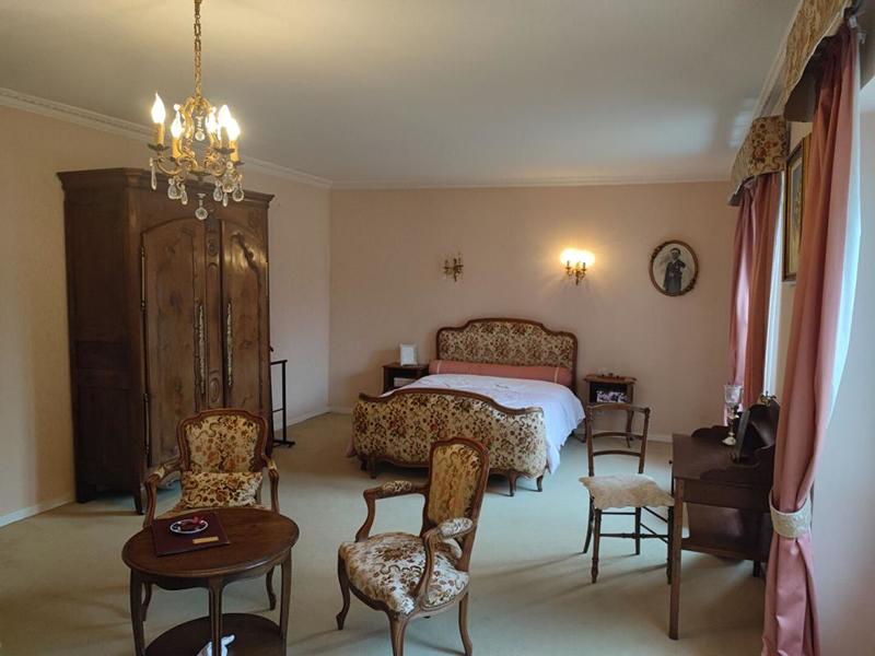 Maison - 163 m² - 7 pièces