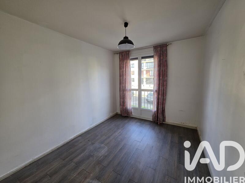 Appartement - 83 m² - 5 pièces