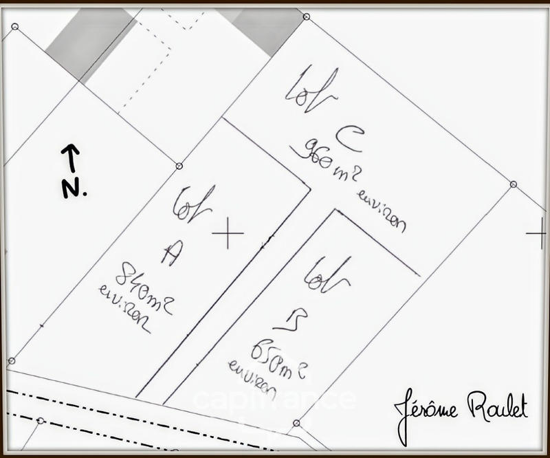 Terrain constructible - 2 636 m²