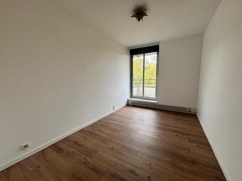 Appartement - 77 m² - 4 pièces